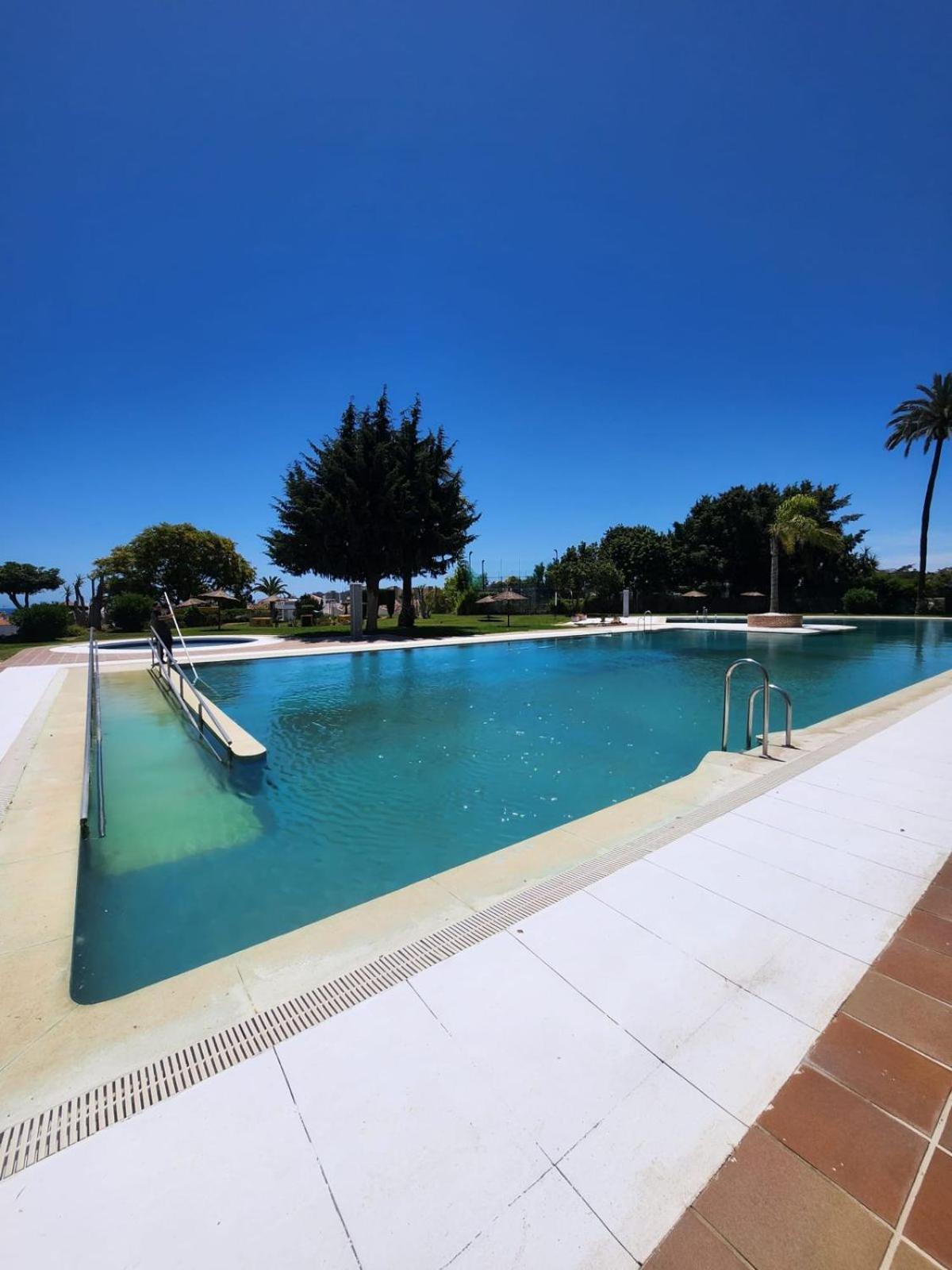 Estudio Melmar En Playamar Torremolinos Exterior photo